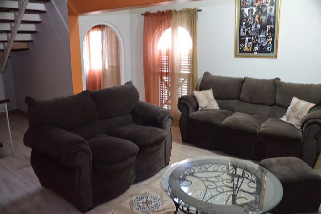 Chill On The Hill Apartamento Ocho Rios Jamaica