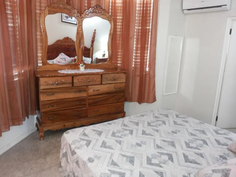 Ferienwohnung Chill On The Hill Ocho Rios Apartment